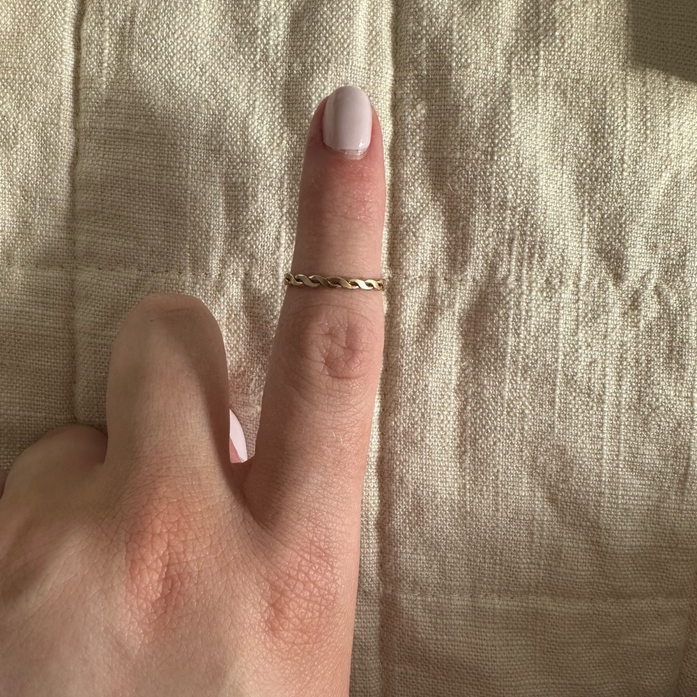 Made by Mary Laurel ring